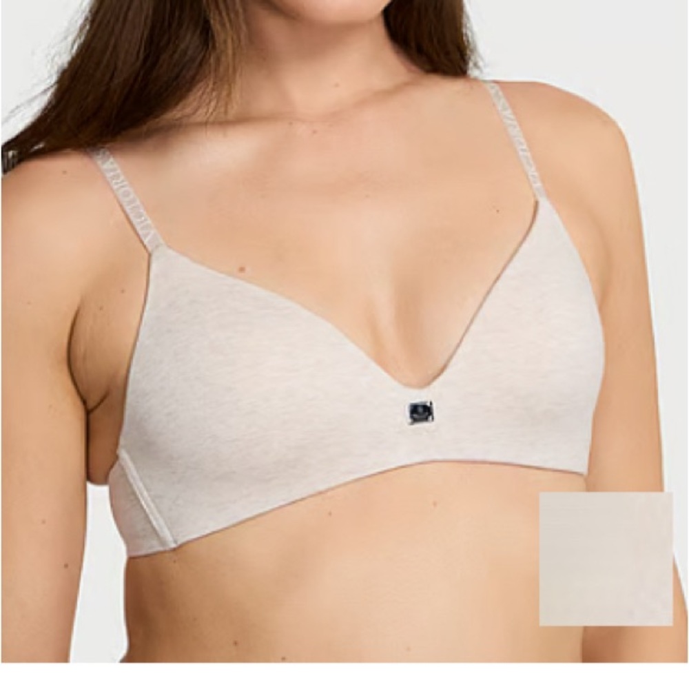 Victoria's Secret Wireless Bra - Light Cream 34C